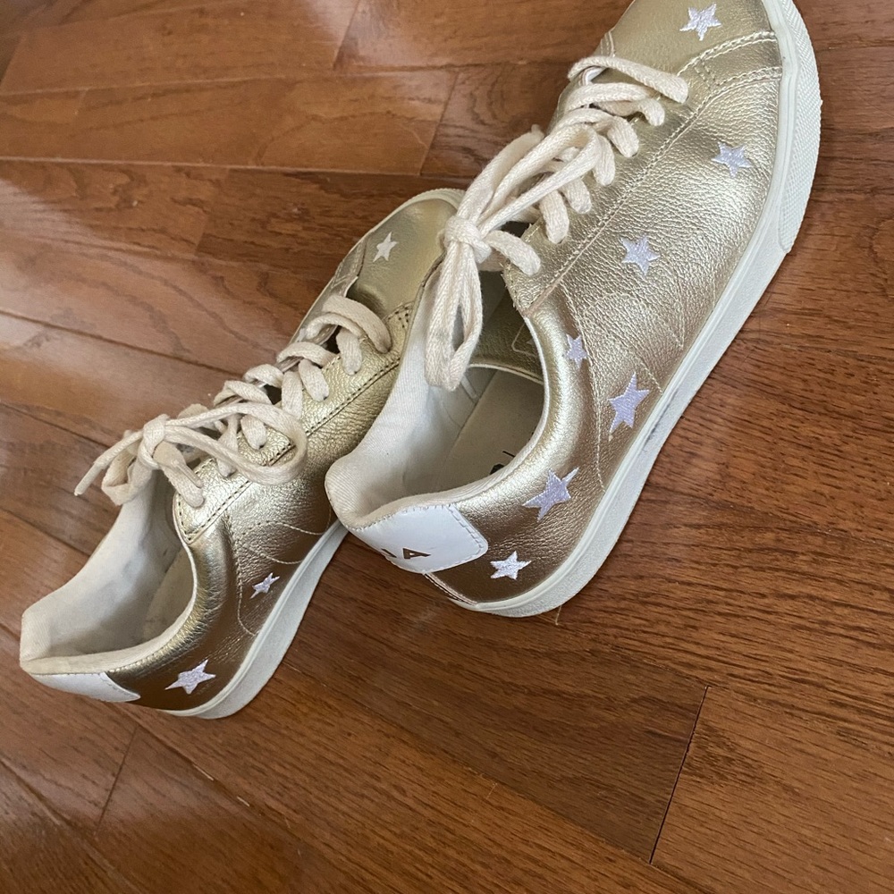 Madewell x Veja Esplar Low Sneaker